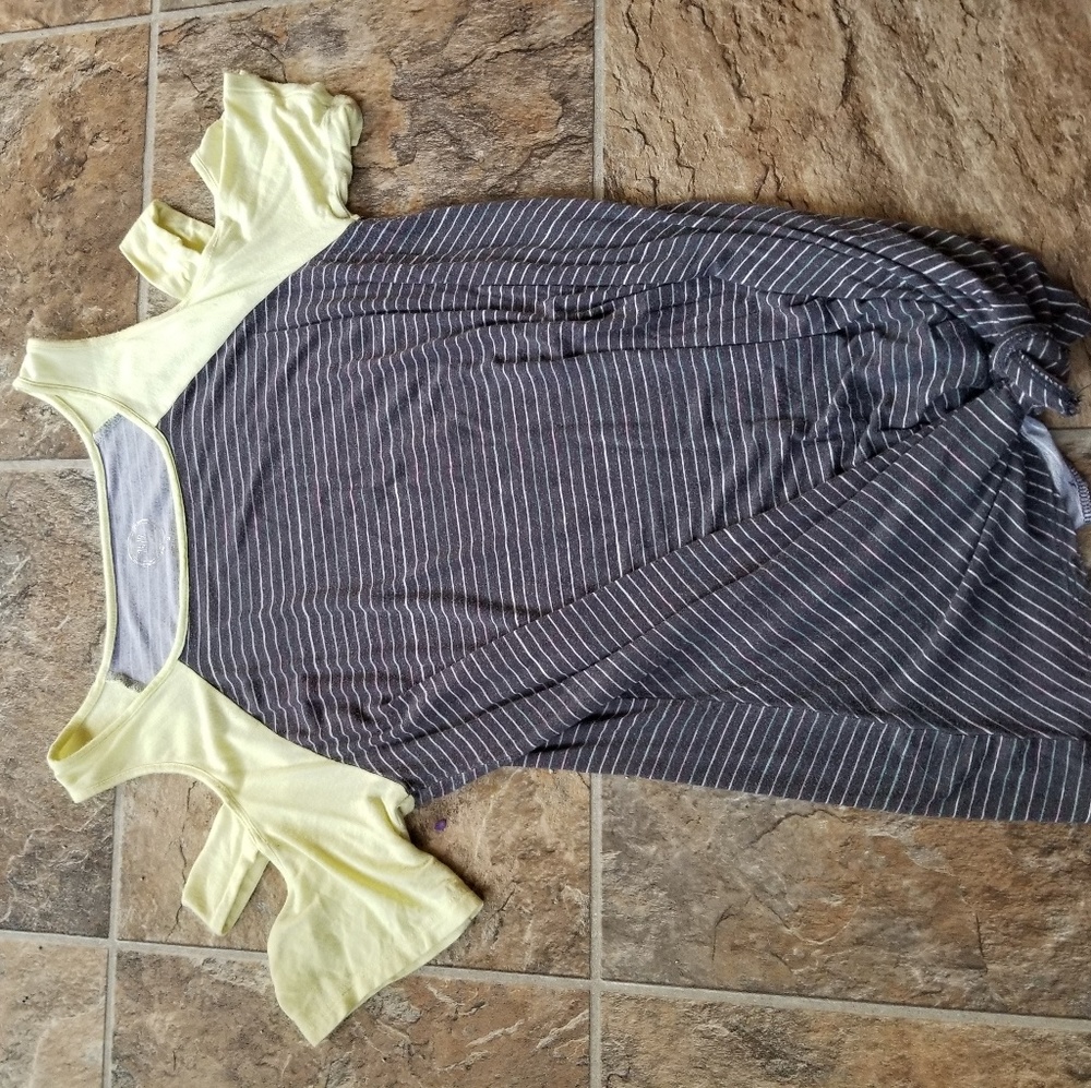 Maurice's cold shoulder tee
